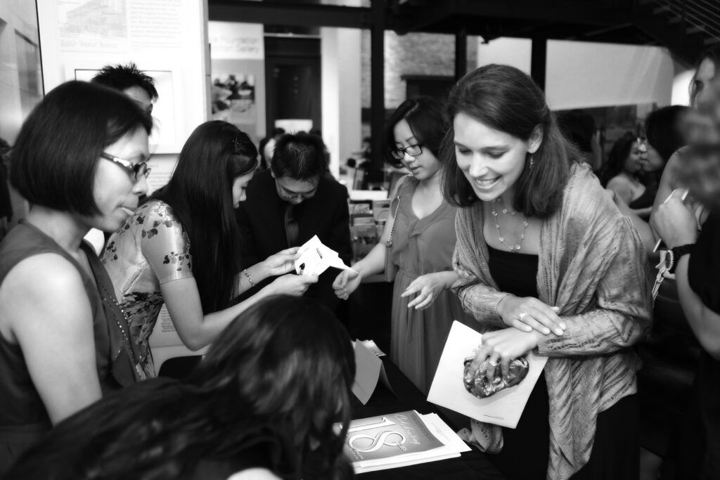 Volunteers-and-guests-at-event-table